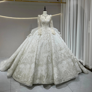 Robe de mariée de luxe JFH22, richement perlée, à col montant, ornée de paillettes, avec traîne chapelle, dos lacé, appliques en cristal et broderies, coupe princesse - Product Image 1