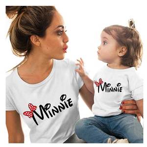 Logotipo personalizado mãe e filha combinando roupa t-shirt da família - Product Image 1
