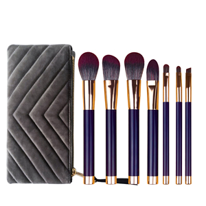 Ensemble de pinceaux de <span class=keywords><strong>maquillage</strong></span> 7 pièces de haute qualité avec douceur lisse <span class=keywords><strong>pour</strong></span> les femmes professionnelles ensemble de pinceaux de <span class=keywords><strong>maquillage</strong></span> végétalien - Product Image 2