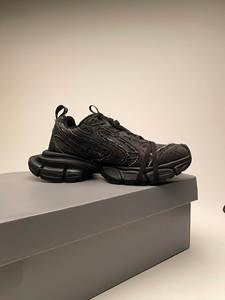 รองเท้าวิ่งเดินสไตล์เรโทรบุหนังสีดำประดับเพชรสำหรับผู้ชาย JiuZhou แบบสั่งทำพิเศษ - คุณภาพสูง แฟชั่นทันสมัย ทนทาน - Product Image 2