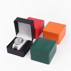 Vente flash - Boîte à montre carrée de haute qualité, écologique, en cuir PU vert, à clapet, pour une seule montre, résistante aux chocs, en velours - Product Image 2