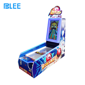 Vente directe <span class=keywords><strong>d</strong></span>'usine en gros Mini machine de bowling Équipement de sport <span class=keywords><strong>d</strong></span>'intérieur Machine de jeu <span class=keywords><strong>d</strong></span>'arcade de bowling miniature à pièces - Product Image 3