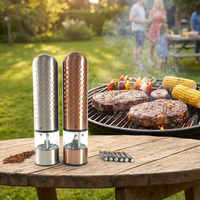 Ensemble moulin à poivre et sel électrique en acier inoxydable martelé, fonctionnant sur piles, moulin automatique, cadeau de cuisine pour Noël