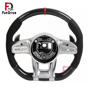 Volante in Fibra di Carbonio Personalizzato OEM per <span class=keywords><strong>Mercedes</strong></span>, Aggiornamento per Tutte le <span class=keywords><strong>Serie</strong></span> <span class=keywords><strong>Mercedes</strong></span> A <span class=keywords><strong>C</strong></span> E S GLC - Product Image 2