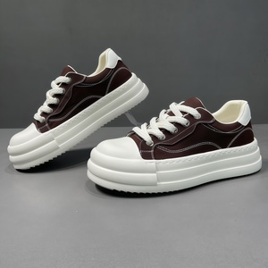 Zapatos de Verano de Lujo para <span class=keywords><strong>Hombre</strong></span>, Diseño 2026, Estilo Baotou, Punta Ancha, Plataforma de Lona Gruesa, Transpirables y Ligeros para Jóvenes - Product Image 1