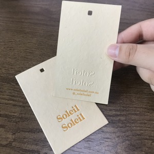 Étiquette en tissu tendance, étiquette volante en papier pour vêtements de luxe - Product Image 4