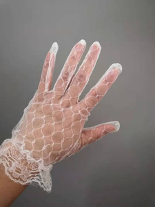 Mode Sexy gants poignet longueur femmes mariée noir <span class=keywords><strong>dentelle</strong></span> gants mitaines pour fête Protection solaire accessoires blanc conduite gants - Product Image 3