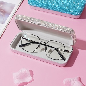 Custodia per occhiali da sole da donna Diamond Internet nuova custodia per occhiali da sole portatile leggera Anti-pressione rettangolo Celebrant - Product Image 4