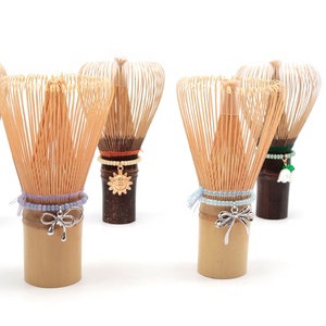 Bambus Custom Logo <span class=keywords><strong>Matcha</strong></span> Tools Premium <span class=keywords><strong>Matcha</strong></span> Accessoires Coloré Bambou Chasen Brosse Fouet <span class=keywords><strong>Matcha</strong></span> avec Petit Charmant - Product Image 6