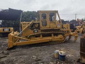 Bulldozer Caterpillar D7G d'occasion, moteur Cummins, boîte de vitesses, capacité de bulldozing de 4,3 m, puissance de 150 kW, importé, meilleures performances, en vente - Product Image 6