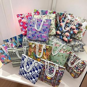 Bolsos Tote Bohemios de un Solo Hombro de 45*40*11cm, Bolsos de Lona con Estampado Floral Retro, Gran Capacidad, Portátiles, en Stock - Product Image 2