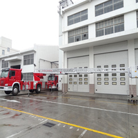 Camion de pompiers en mousse d'eau pour le sauvetage d'urgence, camion de lutte contre l'incendie, échelle aérienne, camion de pompiers, 6x4 6x6