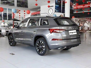 Precio de Fábrica 2023 <span class=keywords><strong>Skoda</strong></span> Kodiaq TSI330 2.0T Largo Alcance FWD R19 Asientos con Calefacción Autos Usados Hechos en China Bajo Precio en Venta - Product Image 4