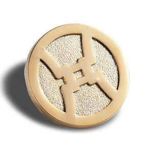 Badge publicitaire rond en métal doré de luxe pour voiture, idéal pour les cadeaux - Product Image 5