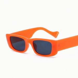 Gafas de Sol Rectangulares de Moda 2021 con Logotipo Personalizado, Gafas de Sol Cuadradas Pequeñas con Protección UV400 para Mujer - Product Image 4