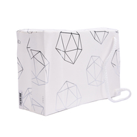Sacs en papier blanc biodégradables et recyclables personnalisés pour cadeaux, cosmétiques et emballages de beauté, avec cordon torsadé, vente en gros