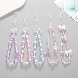 2024 nuovo cartone animato con perline per telefono appeso corda carino <span class=keywords><strong>piccolo</strong></span> orso Love Bow con perline a catena per telefono femminile - Product Image 1