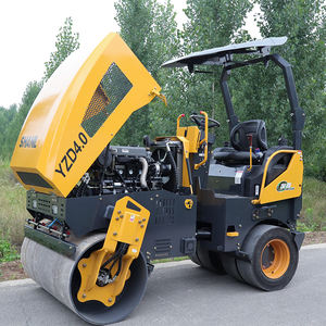 Rouleau compresseur routier <span class=keywords><strong>4</strong></span> <span class=keywords><strong>tonnes</strong></span> à pneus avant en acier et arrière en caoutchouc avec moteur Changchai pour compactage d'asphalte - Vente chaude - Product Image 5