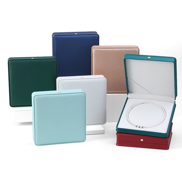 Luxurious PU Leather Jewelry Box for Pearl Necklace Packaging Box Jewelry Display Box