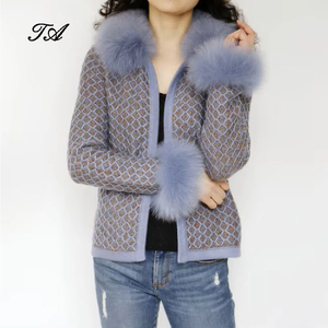 Europa Anti-restringimento donne vendita inverno moda donna maglioni collo di <span class=keywords><strong>pelliccia</strong></span> di volpe signore <span class=keywords><strong>Cardigan</strong></span> di lana lavorato a maglia - Product Image 1