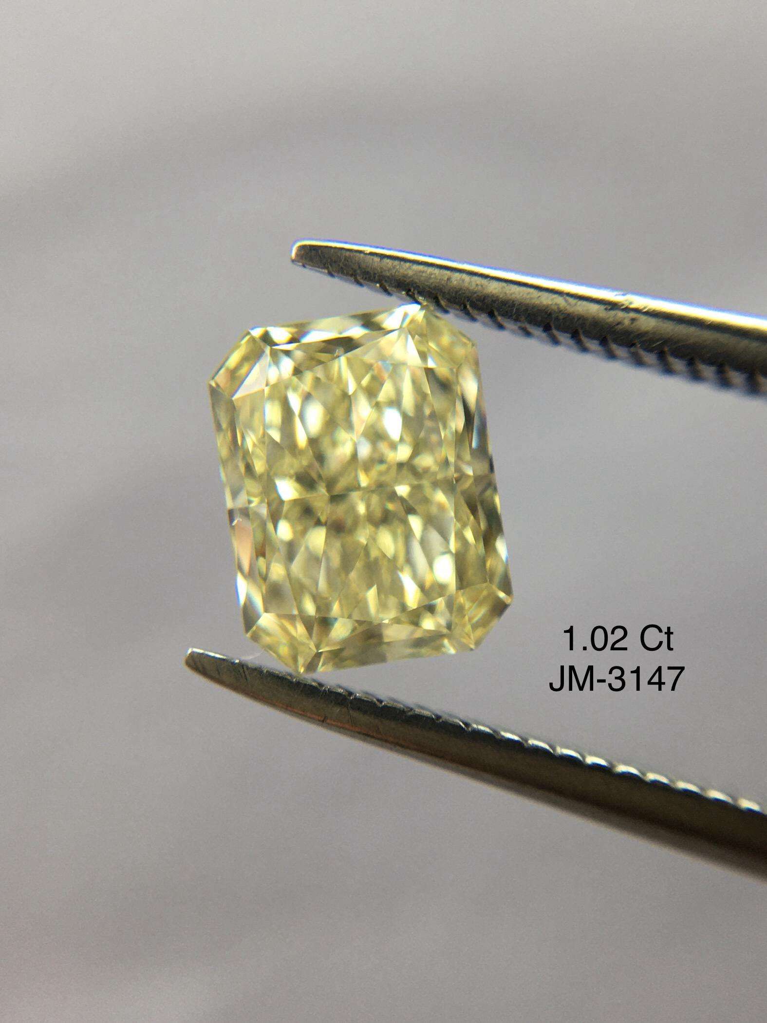 สีเหลือง