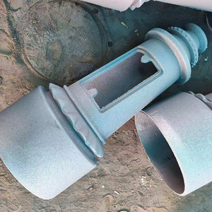 Base per Palo Stradale in Ghisa Sferoidale Personalizzata, Parte di Fusione Verniciata a Polvere Bianca e Nera, Piastra Base Ornamentale per Palo - Product Image 2