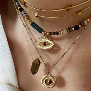 Collier pendentif œil de tigre style Maillard en acier inoxydable plaqué or sous vide, bijoux de luxe légers pour femmes - Grande Vente - Product Image 1