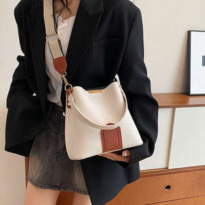 New fashion luxury designer women's bucket bag PU leather <b>handbag</b> wholesale crossbody bag - Product Image 4