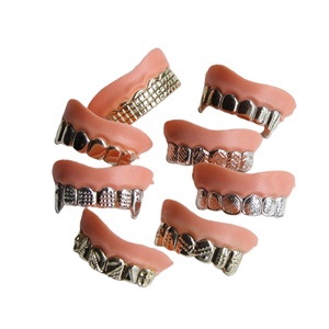 Dents de déguisement moches et originales, jouets pour distributeurs automatiques, recharge de capsules de jouets, 50 mm - Product Image 1
