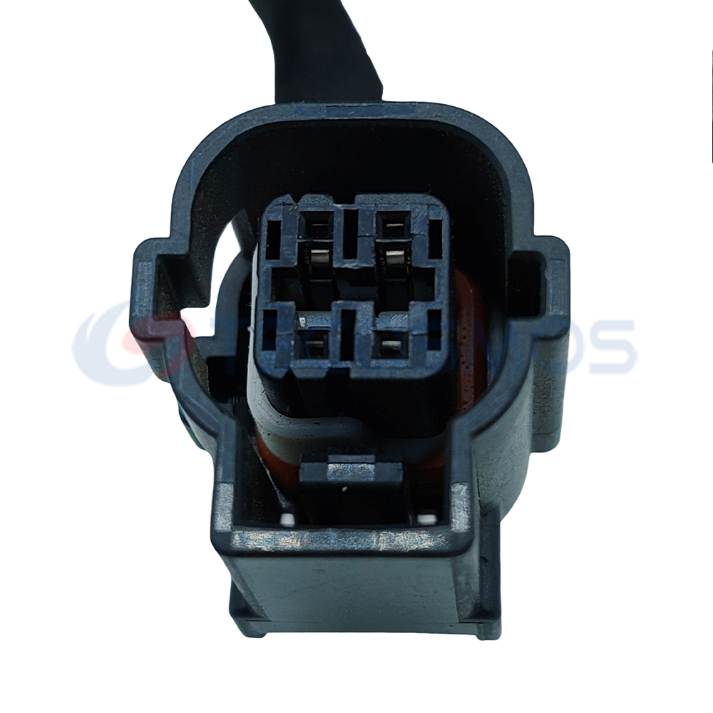 Auto Part Car Tail Light Sensor Plug Suitable for LandTu 4-pin Female CT4-0199M
