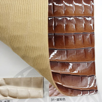 Cuir artificiel PVC gaufré bicolore motif crocodile haute brillance pour chaussures et sacs, en stock, livraison rapide, MOQ 1 yard