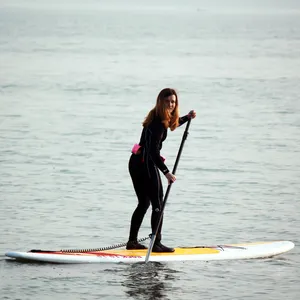 Tabla de paddle surf ultraligera de plástico duradero, diseño barato, 2023