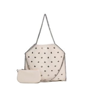Nouveau Sac à Main Bandoulière Portable en PU Style Rivet, Fermeture Boutonnée, Design Tendance pour Printemps-Été - Product Image 3