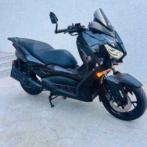 Yamaha <span class=keywords><strong>X</strong></span> <span class=keywords><strong>Max</strong></span> <span class=keywords><strong>300</strong></span> Usada, 300CC, Fabricada en <span class=keywords><strong>2023</strong></span>, con 16,000 Km, Viene con Tablero LCD, Frenos ABS, en Excelente Estado - Product Image 6