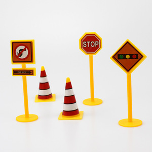 Cake Toppers Traffic Signs 5-Piece Set Plastic Reusable Birthday Party Decorations - Product Image 2