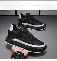 Sepatu Lari Anti-Selip Ringan dengan Lapisan Mesh Bernapas, Sol PVC, Model Ujung Kaki Baru untuk Semua Musim, Sepatu Pria Terbaru