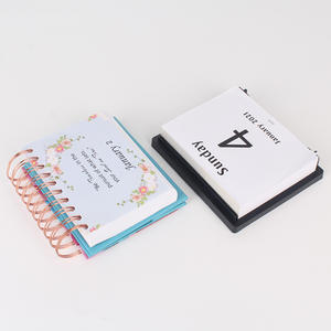 Calendario de Escritorio Personalizado 2021 <span class=keywords><strong>2022</strong></span> de <span class=keywords><strong>365</strong></span> Días con Espiral, Encuadernación Perfecta, Diseño con Frases Inspiradoras Diarias - Product Image 4