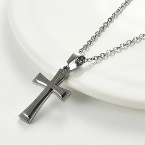 Collar con colgante de cruz de doble capa de acero inoxidable, pequeño, minimalista, plateado, dorado, negro, amuleto religioso cristiano para hombres y mujeres - Product Image 2
