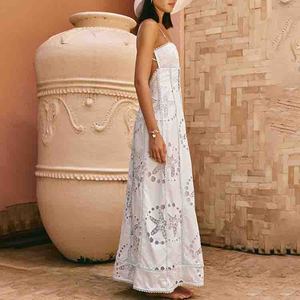 Robe longue décontractée en coton 100% brodée étoile de mer bleue ajourée, collection été Haute Couture - Product Image 3