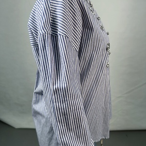 Hauts personnalisés pour femmes en coton brodé à col en V, décontractés, avec manches bouffantes - Product Image 4