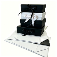 Boîte cadeau magnétique pliable noire et blanche avec ruban, emballage rigide de luxe personnalisé pour vêtements, cosmétiques, bijoux, cadeaux