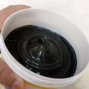 <strong>Molybdenum</strong> Disulfide Grease <strong>Offers</strong> Excellent Water Resistance and Corrosion Protection for Outdoor Applications - Product Image 4