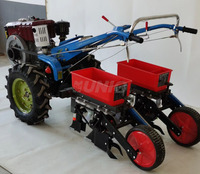 Haute efficacité opération facile chine pas cher prix 2 rangées de maïs semoir de précision maïs planteur pour tracteur à main