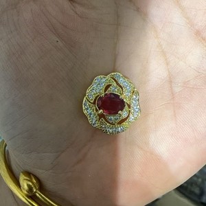 Anillo con forma de flor con engaste de piedras rojas para mujer, joyería de fiesta - Product Image 2