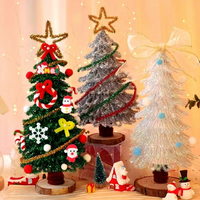 Kit de Bricolage Arbre de Noël en Tissu Peluche Twist Stick pour Jeunes 7-14 Ans, Décoration de Noël, Fabriqué au Zhejiang, Conditionné en Sachet
