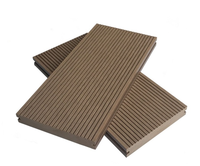 Wasserdichte Outdoor WPC-Terrassendielen Holz-Kunststoff-Verbunddielen mit Holzmaserung für den Außenbereich