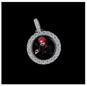 Collar con Colgante de Moissanita Personalizado Exclusivo en Oferta, Joyería Hip Hop de Plata de Ley 925 Disponible a Precio de Mayoreo - Product Image 1