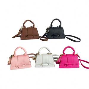 Luxury Designer Women's <b>Crossbody</b> <b>Hobo</b> Purses Mini Wallet Fashion <b>Bags</b> with Letter Decoration for Summer and Autumn - Product Image 4