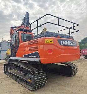 Efficient Used <b>Excavators</b> Doosan DX300 <b>Excavator</b> Tractor Features Earth-moving <b>Machinery</b> Used Engineering Construction <b>Machinery</b> - Product Image 6