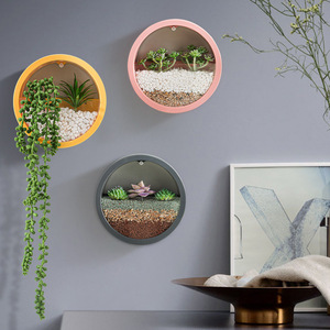 Maceta de pared poligonal de plástico PP, florero colgante para decoración de oficina, hogar y jardín. - Product Image 2